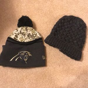 Bundle: two beanies